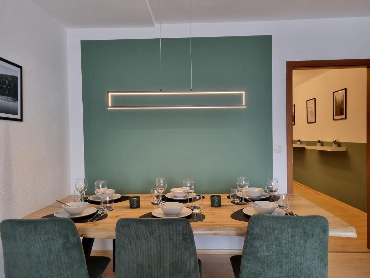 Apartment Grosse Terrasse, Netflix, 5min Zum Skilift, 6 Personen, Waldnah, Schonach im Schwarzwald