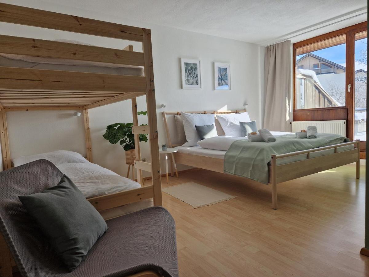 Apartment Grosse Terrasse, Netflix, 5min Zum Skilift, 6 Personen, Waldnah, *